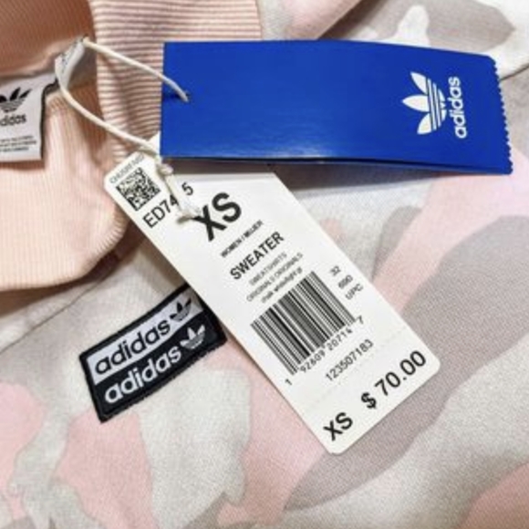 NWT, Adidas Camo Funnel Mock Neck Pullover Sweater. Size XS/Small. - Picture 3 of 9